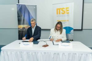Copa Airlines y ITSE anuncian convenio para impulsar la Educación Técnica Aeronáutica en Panamá - Noticias de panamá Periódico diario de Panamá Novedades